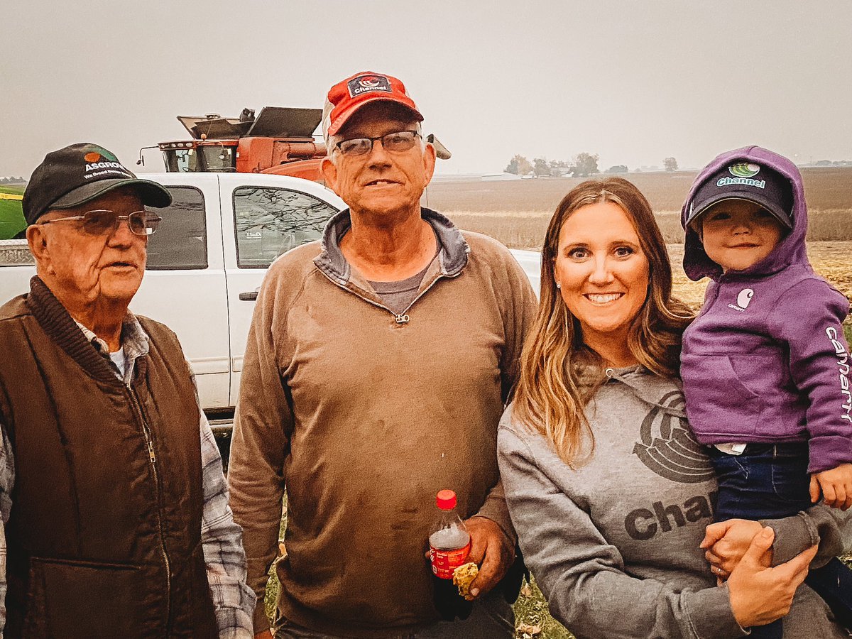 Megan (Ott) Olson tweet media