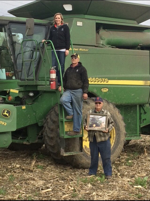 Megan (Ott) Olson tweet media