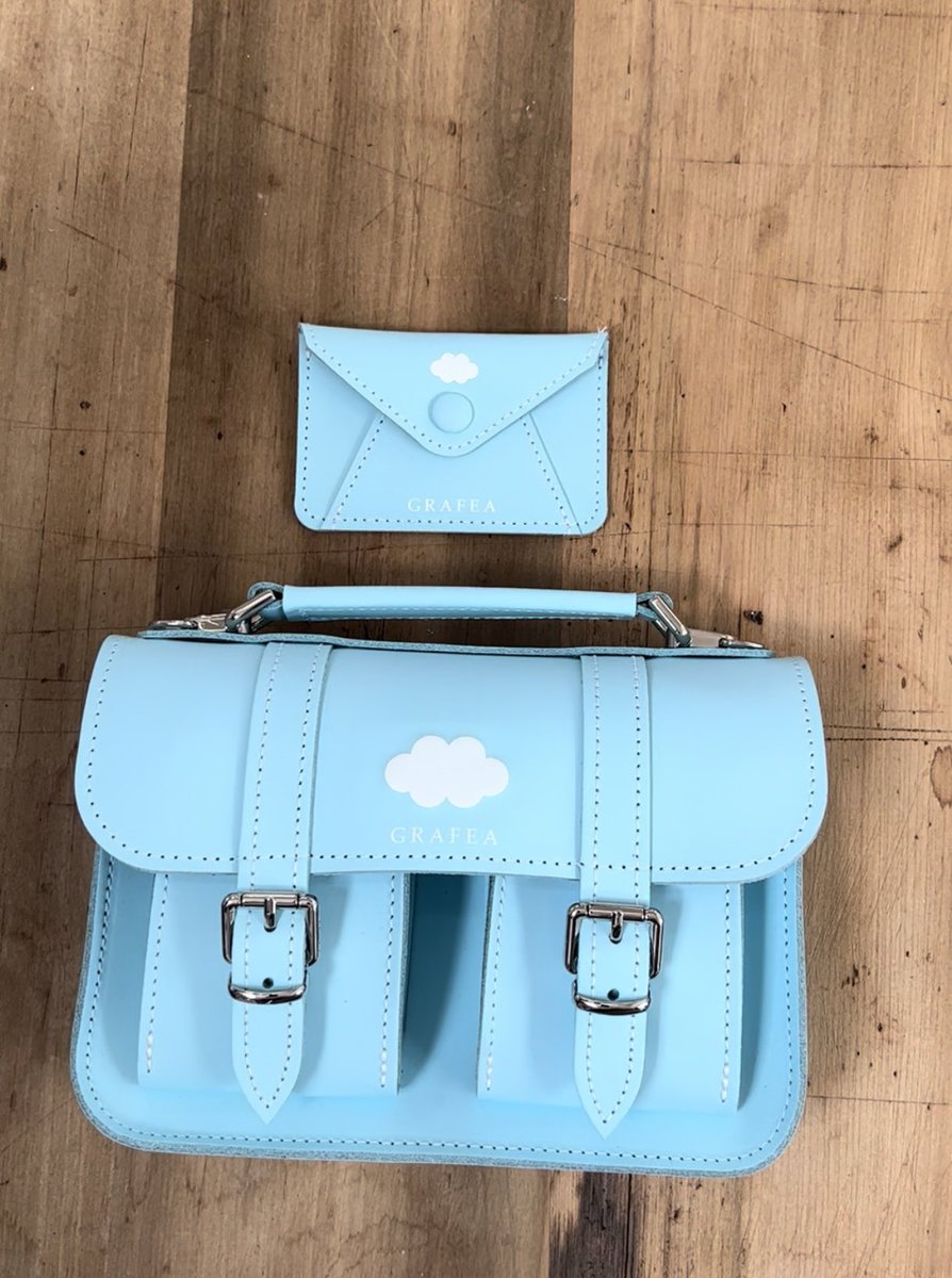 GRAFEA's tweet photo. Bags &amp; card wallet  🌻 https://t.co/HKfs4KVSFs