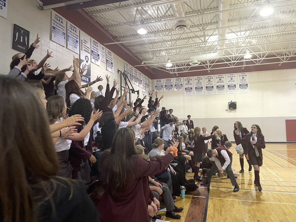 rundleschools's tweet photo. RA Jr.High students met yesterday to hear from their peers who are running for Student Council Prefects. We are so lucky to have such amazing students looking to take an active role in making a difference at school!
#wearerundle #studentcouncil #studentleaders #RundleAcademy https://t.co/s1p0azAECe