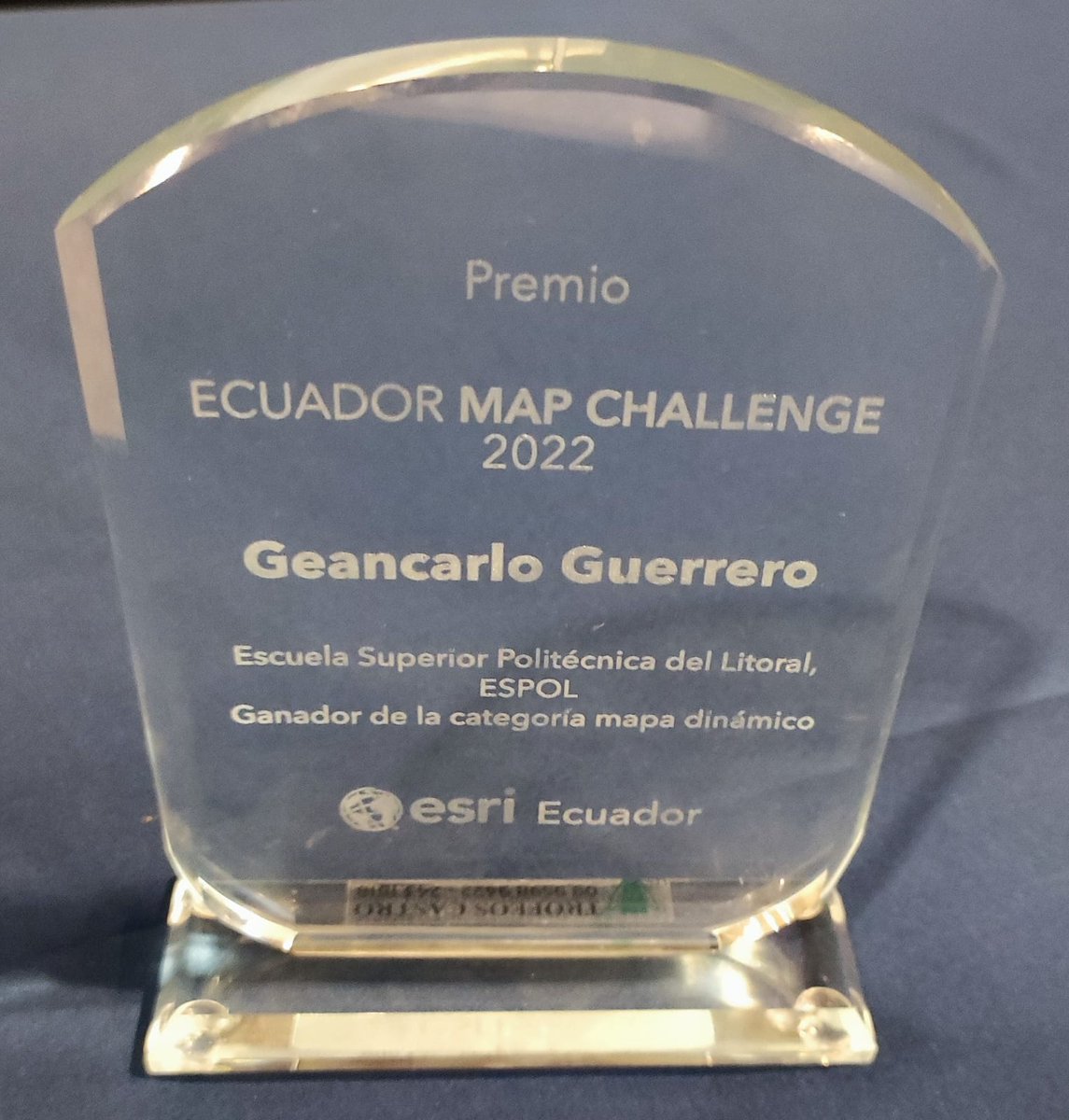 andvelastegui's tweet photo. Durante el evento #EsriCUE, Geancarlo Gerrero estudiante de ingeniería civil y miembro del Club @gissc_espol, recibió el reconocimiento del #EcuadorMapChallenge 2022 por obtener el 1° lugar en el concurso.

Felicidades @geangueca 👏

#SomosESPOL #ADNespol https://t.co/Sp0eDJv2ux