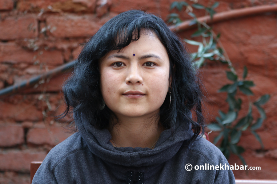 geetkolyrics's tweet photo. Help Post: Singer Jerusha Rai has been missing since last night. People around Lalitpur, Chobhar, Taudaha, Chhaimale, Dakshinkali, or other areas if you see her anywhere please help by contacting the police or 9851149180.

[Photo Credit: Onlinekhabar] https://t.co/QIV13CRHCL