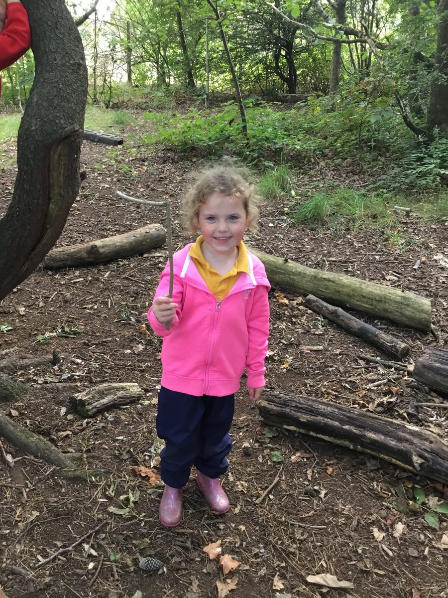 DreghornPrimary's tweet photo. It's Benn fun in the woodland walk this week for our Early Years Class. They've been finding numbers with sticks in the woods. They found lots of number ones and sevens!!
They also took part in lots of risky play by climbing the trees and jumping off. #NumbersAreEverywhere https://t.co/wZTnypMNMr