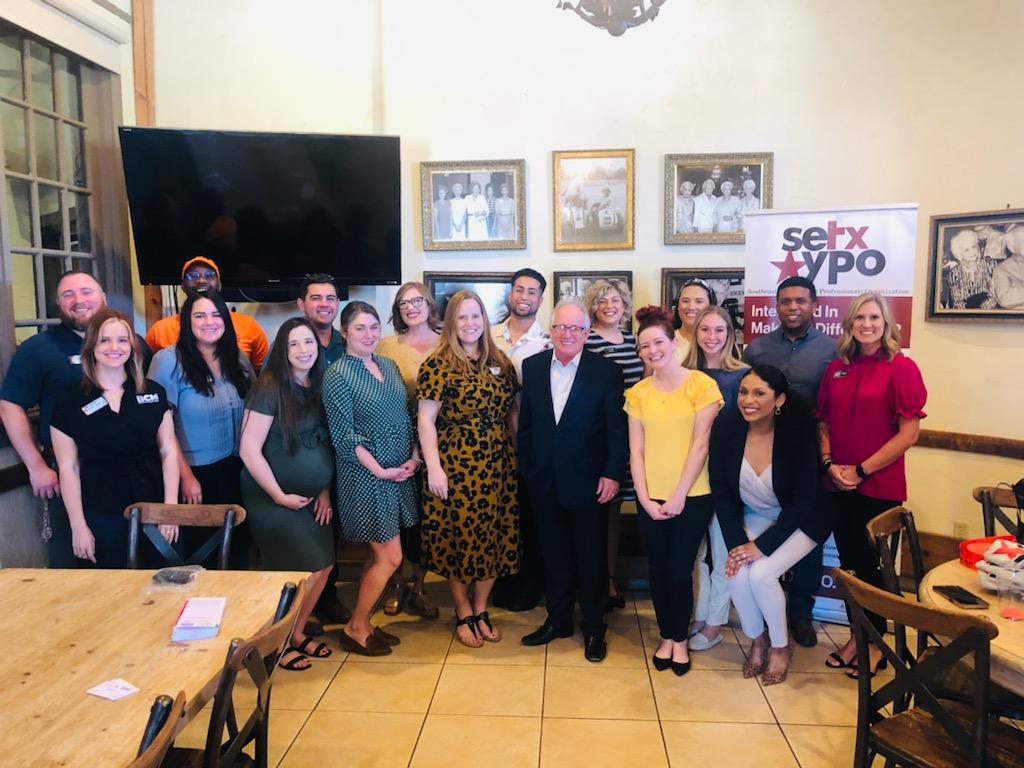 BMTChamber's tweet photo. Thank you to Don Dodd with The Examiner Corporation for speaking with our Southeast Texas Young Professionals Organization! YPO holds two monthly events to offer professional development and networking opportunities for its members. 

#SETXYPO #ProfessionalDevelopment https://t.co/I33ecDRNfv