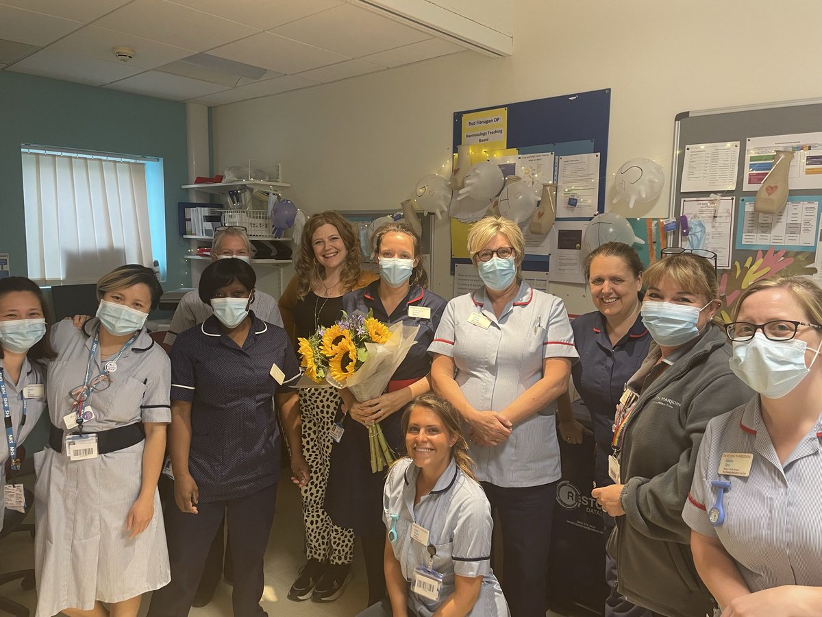 ConstanceRowell's tweet photo. 😭 Final day of my secondment on the incredible Buds @royalmarsdenNHS What a team, proud of you all, you’ve taught me so much #theheamteam #afewmorewrinkles #leadershipjourney #notgoingfar #recycledphoto https://t.co/06IB2Xcg6D