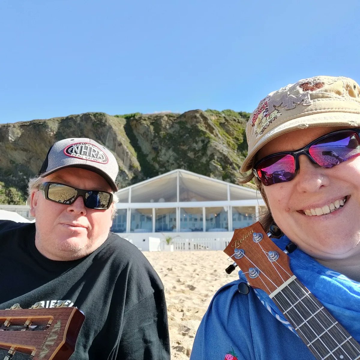 It's #AlohaFriday and we're spreading some #musicalsunshine on <a href="/LustyGlazeBeach/">Lusty Glaze Beach</a> in Cornwall, UK 🤙🌴🎶🌺🌈 From us to you, as always, #Aloha! #yorkshire #hawaiian #music #beachlife #ukulele <a href="/kalabrandmusic/">Kala Brand Music</a> <a href="/rparker_1/">Rebecca Parker</a> <a href="/ItsTheMighty/">Chris Parker</a>