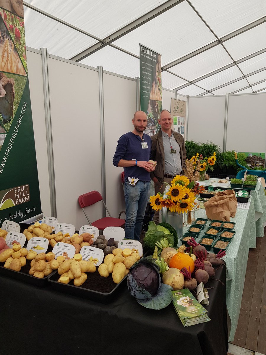 We want to wish a Happy #EUOrganic Day to you all! It was wonderful to see so many familiar and new faces at  #Ploughing2022 
Thank you everyone for your continued support and let's continue to grow #organic