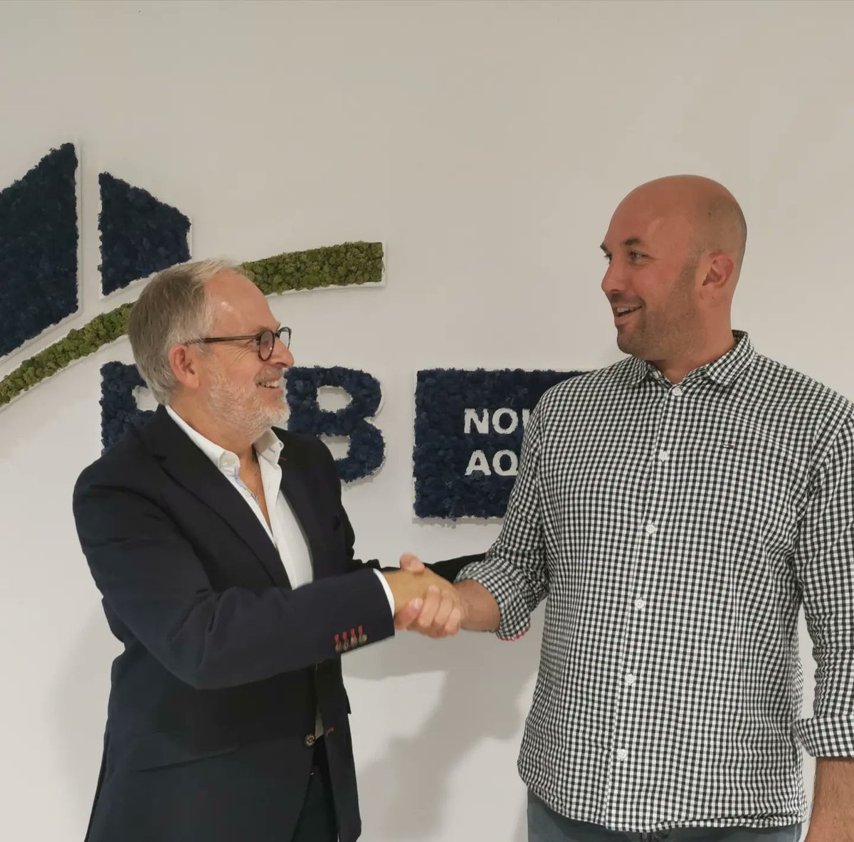 FFBNleAQUITAINE's tweet photo. 🔷 NAQ'ITE fédère la filière #isolationthermiquexterieure 👌en Nouvelle Aquitaine
En présence de Bruno POILPRE Président du GITE @FFBatiment
👏à nos intervenants #UPMF #GITE @enedis @Constructys_ @NvelleAquitaine @GR_Qualiconsult #formation
#Profeel #renovationenergetique https://t.co/I3Ayf7VpKc