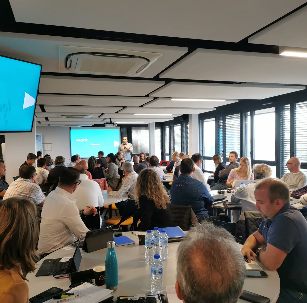 FFBNleAQUITAINE's tweet photo. 🔷 NAQ'ITE fédère la filière #isolationthermiquexterieure 👌en Nouvelle Aquitaine
En présence de Bruno POILPRE Président du GITE @FFBatiment
👏à nos intervenants #UPMF #GITE @enedis @Constructys_ @NvelleAquitaine @GR_Qualiconsult #formation
#Profeel #renovationenergetique https://t.co/I3Ayf7VpKc