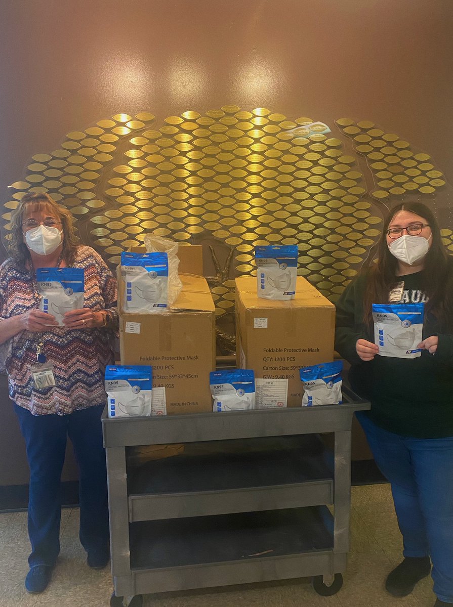 BonaFideMasks's tweet photo. We just received this lovely picture of the purchasing clerk and administration secretary at Bucktail Medical Center receiving our donation. We are honored to support such an incredible organization!
#trustedsourceformasks #1millionmasksdonation #givebacktothecommunity https://t.co/iuOshMJjKq