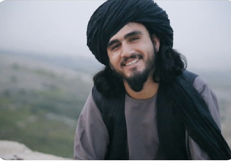 MbarzShwkh's tweet photo. انا لله و انا اله راجعون😭😭😭.  الله تعالی دی شهادت  ورته قبول کړی https://t.co/KYEcDUnDOz