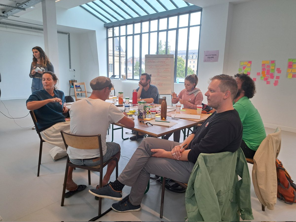 OperadeRennes's tweet photo. #OperaMorphose, ce sont des #artistes, des #urbanistes, des spécialistes du #champsocial qui réfléchissent ensemble à l'opéra de demain, à un #operapourtous !
Focus sur l'équipe "Tout Terrain" qui s'inspire du quotidien pour un opéra modulable ! 

https://t.co/MKrqsPvwPc https://t.co/tjq6O8hMJE