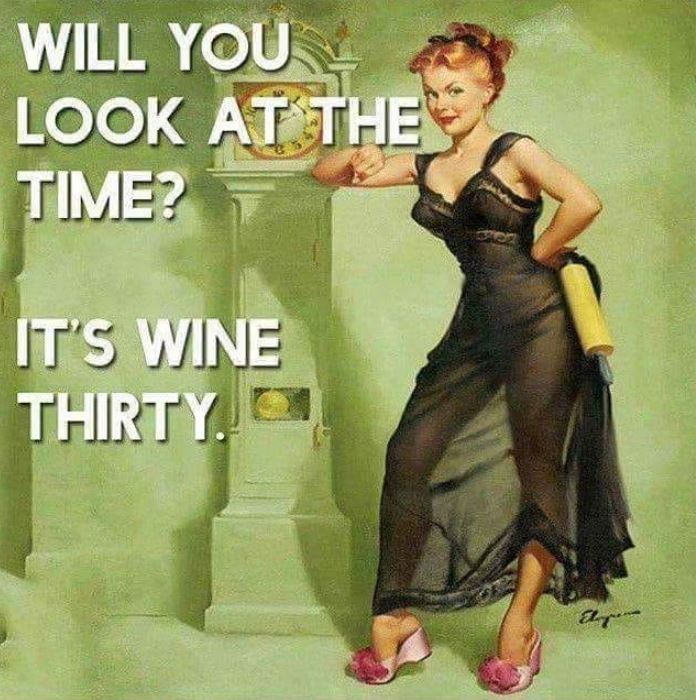 WomenthatConnec's tweet photo. Definitely now time for the Crackerjack 5 to 5 shout out. Is now Wine O’Clock and the bar is open, cheers 🥂🍷🍻
Have a good weekend. 

#wineoclock 
#weekendhere
#christmasgettingcloser https://t.co/QvnV21ITAl