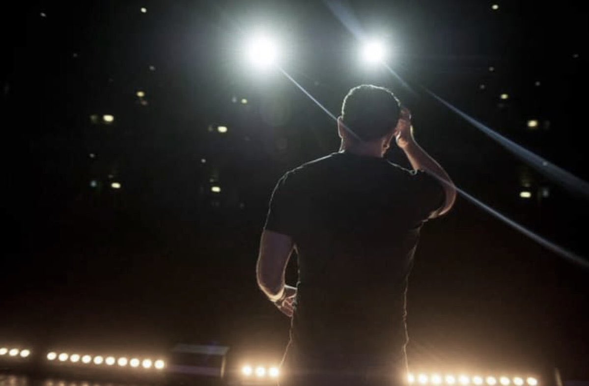 AfterLife_Fans's tweet photo. Ricky has sold 3 million tickets worldwide and holds the record for the fastest selling stand up tour of all time. #Supernature was the biggest comedy tour of 2021 and the most watched special of the year. #Armageddon could be even bigger. https://t.co/OZIwFVQdQD