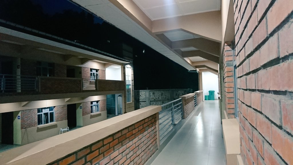 Nick_KingYNK's tweet photo. 🇨🇩#RDC 📌#SudKivu
✨#Bukavu 🏨#HPGRB
📅 23.09.2022 🕑 1 8 : 5 0
La MV, finie sa ronde hebdo.
Une pensée à tous les malades, que les Docs soignent et que Dieu guérisse.
Bonne santé.
#BonWeekend
Sé Le Maire.
@benjimk @TheoKASI
#LetsGuides #VisitDRC #VisitCongo #RumbaInCongo https://t.co/FwtsqfG0hz