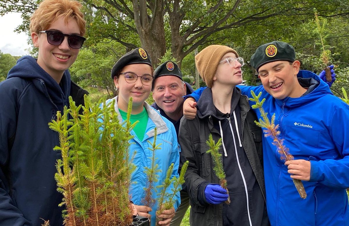 judy_foote's tweet photo. National Forest Week (NFW) was marked on GH grounds w/planting of 130 black &amp; white spruce seedlings in the Queen’s Green Canopy by the Church Lads Brigade (CLB) Avalon Battalion, Regimental Band &amp; Youth Band. CLB is celebrating 130th anniv. GH was lit green in recognition of NFW https://t.co/fBrLCUofk3