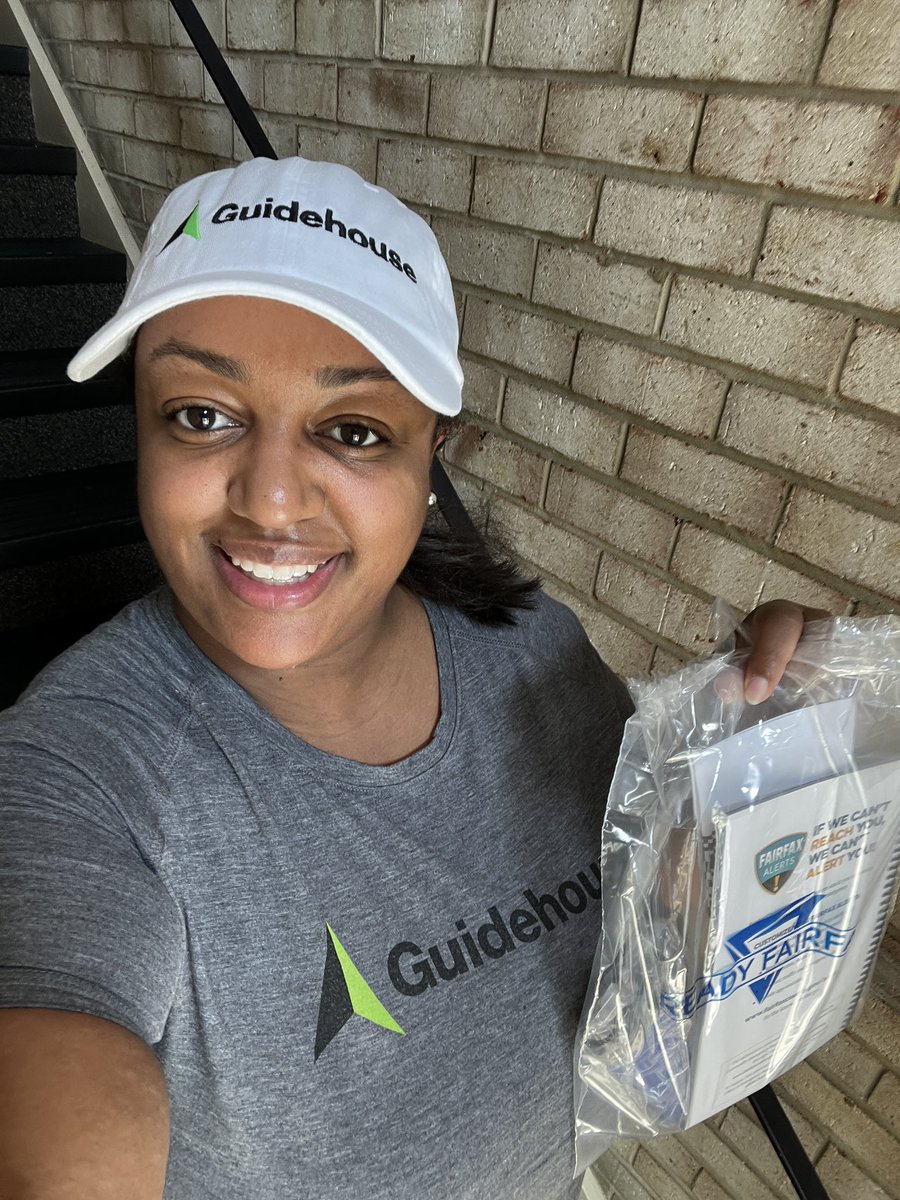 consultcristine's tweet photo. Volunteered with @ReadyFairfax last weekend to share important emergency preparedness info in Alexandria, VA. Are you #DisasterPrepared? #NationalPreparednessMonth is the perfect time to find out! @Readygov https://t.co/k3VgSMZ08h https://t.co/K7nYyQ0Erq