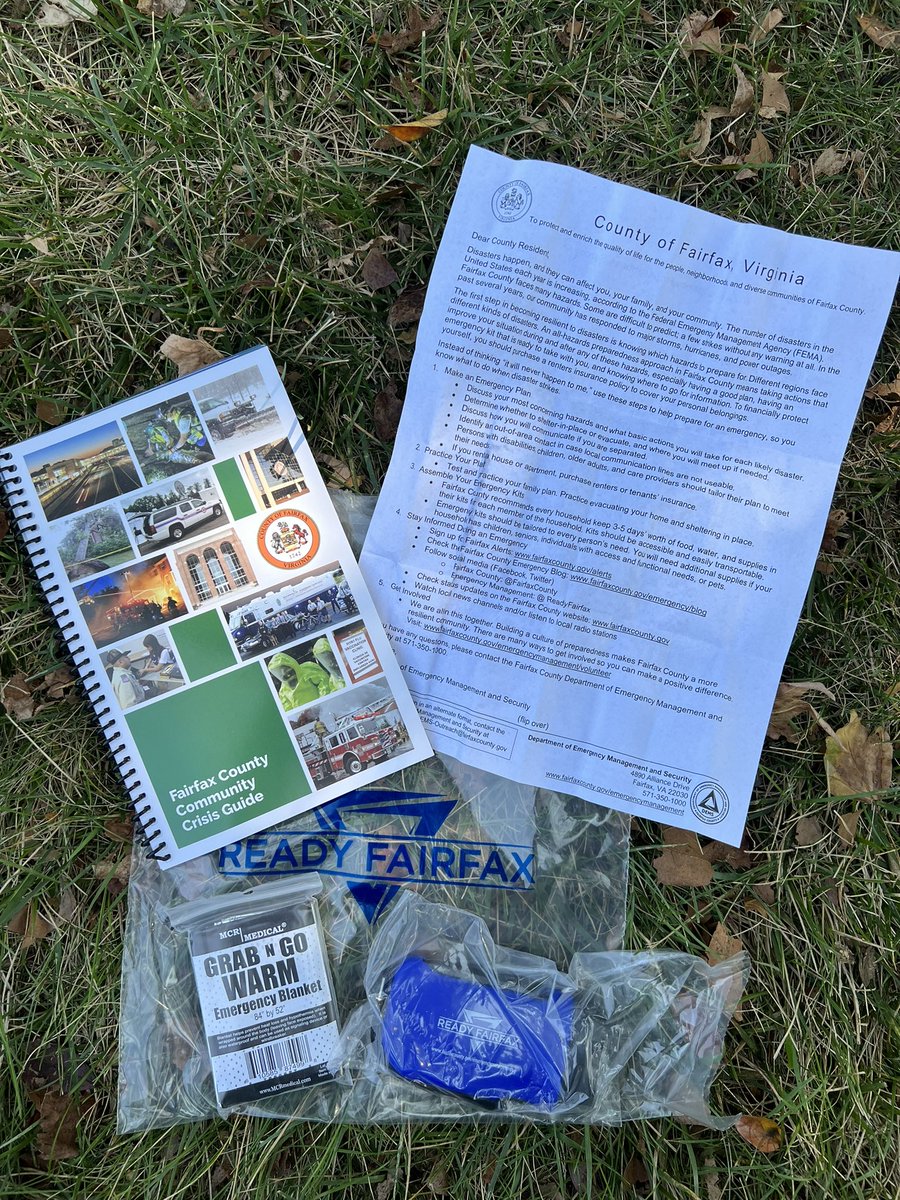 consultcristine's tweet photo. Volunteered with @ReadyFairfax last weekend to share important emergency preparedness info in Alexandria, VA. Are you #DisasterPrepared? #NationalPreparednessMonth is the perfect time to find out! @Readygov https://t.co/k3VgSMZ08h https://t.co/K7nYyQ0Erq