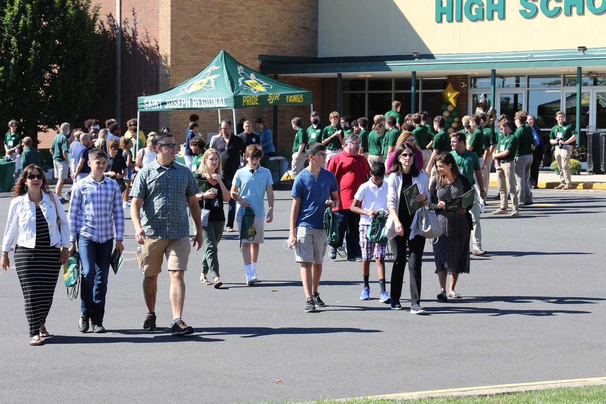 SJRHighSchool's tweet photo. 🔰We’re just over a week away from our Oct. 2nd Open House! Come visit SJR and meet the boys in Green that make our school such a special place.

Register now: https://t.co/Fz0IJmCGeL
#GreenKnights #SJRClassof27 https://t.co/Q248vDqBBi