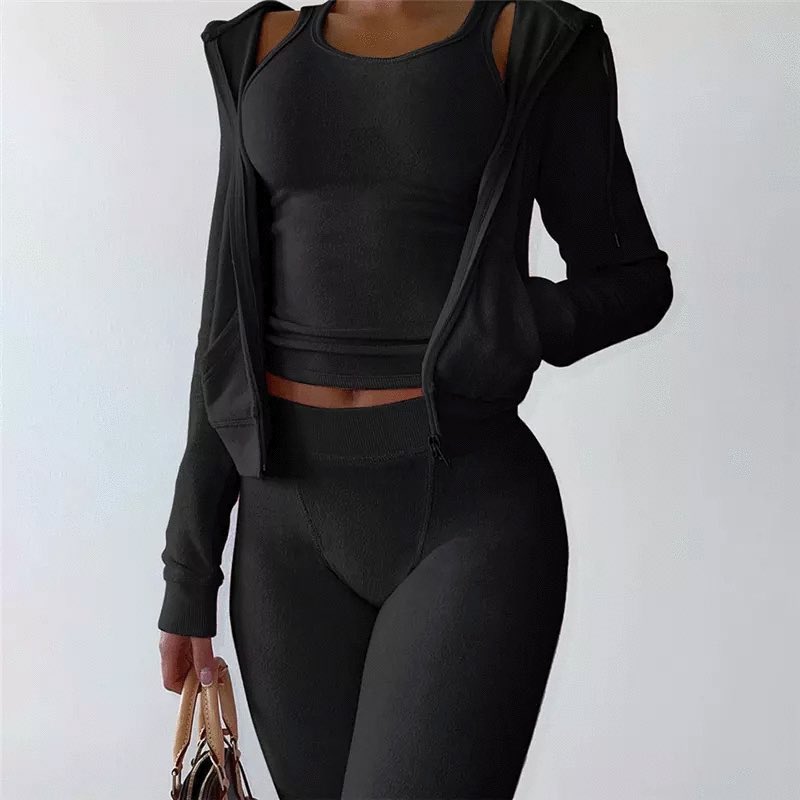 vaultreloaded's tweet photo. The new Aza lounge sets are in and we’re in love 😍 made from warm vegan + sustainable French Terry cloth fabric, these sets are sure to keep you cozy and cute this fall. 

https://t.co/O5Xoml14U2 https://t.co/eD3uKXvU94