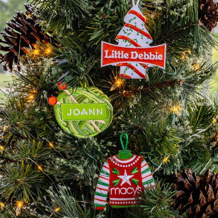AmpImage1's tweet photo. Enhance your brand's appearance. Our branded products are the perfect way to increase sales, recognize employees and customers, thank donors or generate leads. https://t.co/BYICURNHKH #food #ornaments #candles #tumblers https://t.co/NpdxIRBKSA