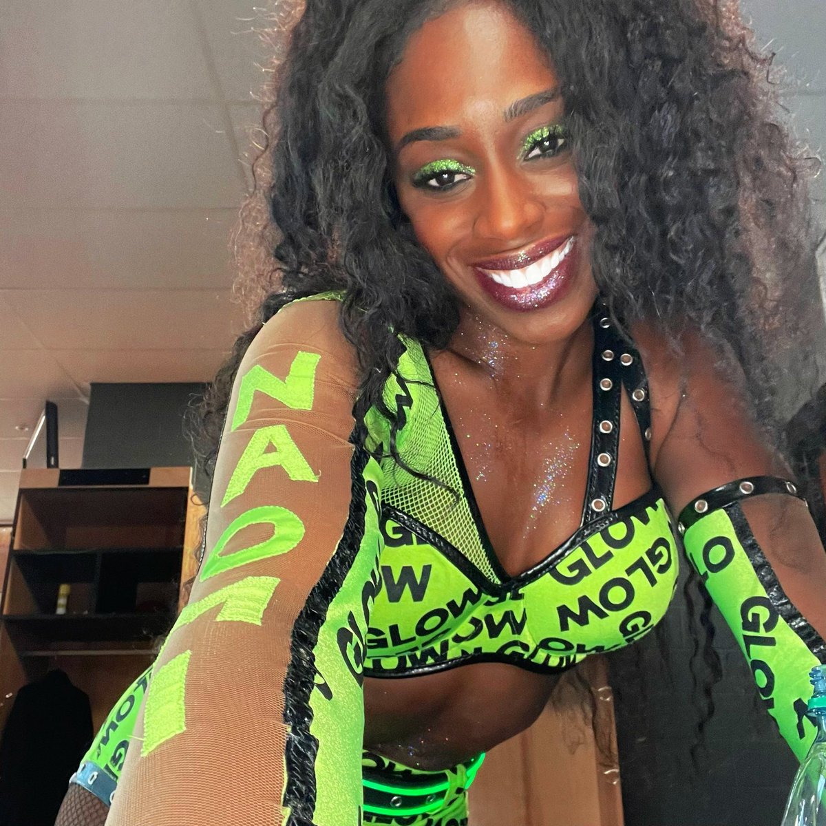 Let’s play this game, drop a picture of your muse! 😘