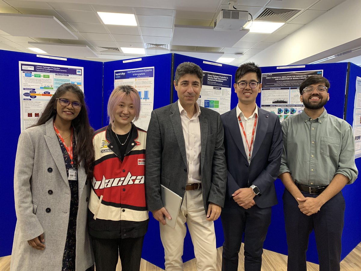 Great poster presentations by our #MSc #students (l to r) Bhavani, Zixuan, Nattanai &amp; <a href="/Debashis2499/">Debashis Panda</a> 👏🙌

#GreenHydrogen production, #graphene #manufacturing &amp; #sprays for #healthcare #applications

Thanks <a href="/LKahouadji/">Lyes Kahouadji</a>, <a href="/AndriusPatapas/">Andy</a>, Morgan &amp; Thomas too! 🙏