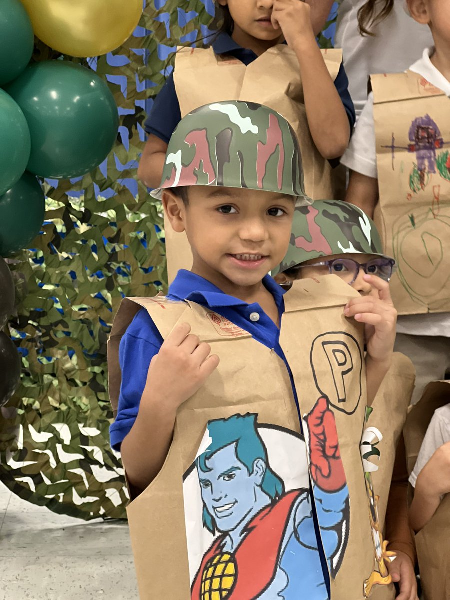 drjcarreon's tweet photo. Our @LomaParkES kinder team did a phenomenal job with their Boot Camp! Our students did great! https://t.co/zeL7dzc7Zu