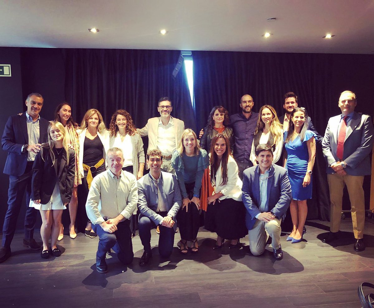talento_ephos's tweet photo. Enhorabuena a nuestros alumnos del MÁSTER MAR «Market Access Regional: Institucional y Hospitalario» 
Como grandes profesionales que sois, habéis hecho un gran trabajo.
#TalentoEPHOS #FormandoyDesarrollandoLíderes https://t.co/dOKBJysNDe