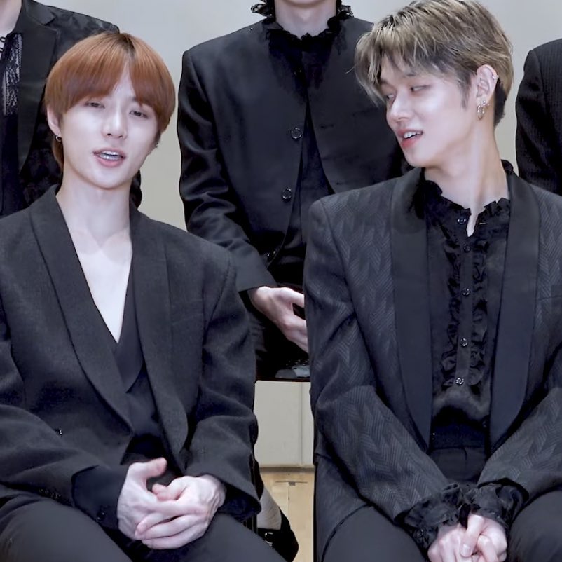 es-on-twitter-swollen-with-words-you-never-said-swollen-with-hoarded