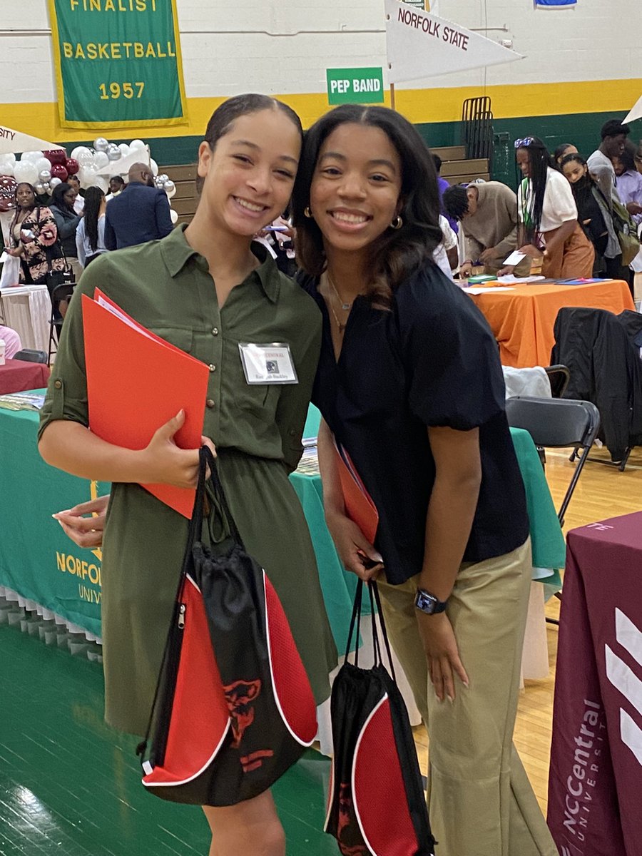 NcCounselors's tweet photo. NC was well represented at the scholarship fair!@NC_Principal https://t.co/F5U3pkENHQ