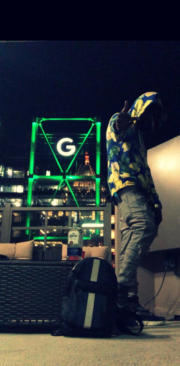 Been Running It Up Fuck A Heartbreak They Can’t Damage Move Like I’m From The Future Like I Planned This 💸🎞🇯🇲🏦🌃