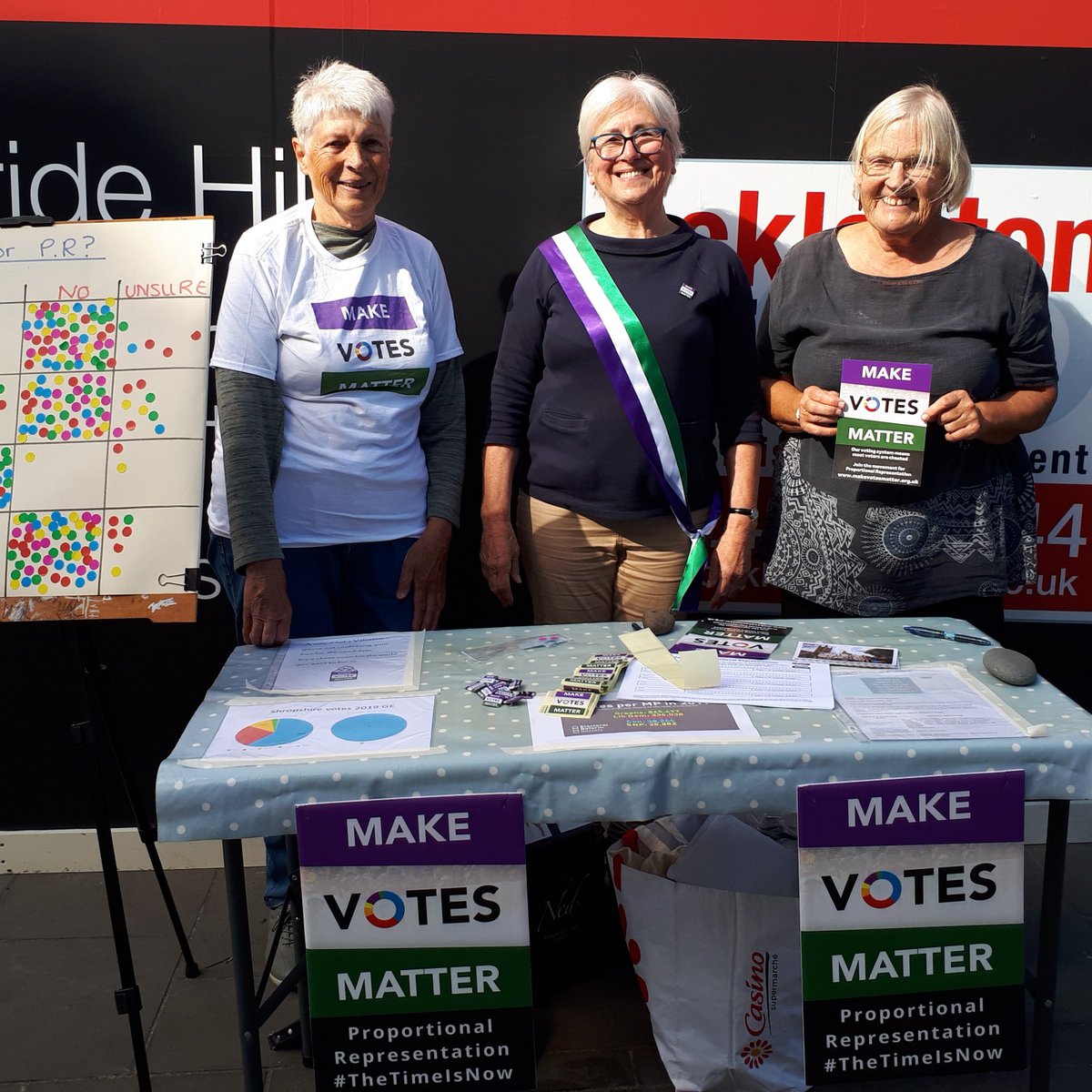 MVMShrops's tweet image. A successful first stall in sunny Shrewsbury today !
Plenty of interest, and hopefully some new recruits ...
Thanks to all the team (some of whom were camera-shy!)#MakeVotesMatter