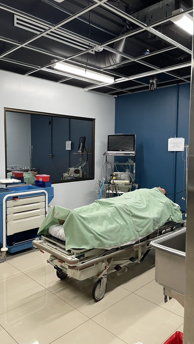 isabellaxfaria's tweet photo. In Guatemala 🇬🇹 this week working with the greatest @crashsavers team! We built a low-cost simulator to teach tourniquet placement in underserved areas around the world 🌏

Excited to present our work to @IntuitiveSurg!

@astusabris @rashijjw @NakulRaykar @favio_reyna @gaboescvi https://t.co/GEnoEHPfKc