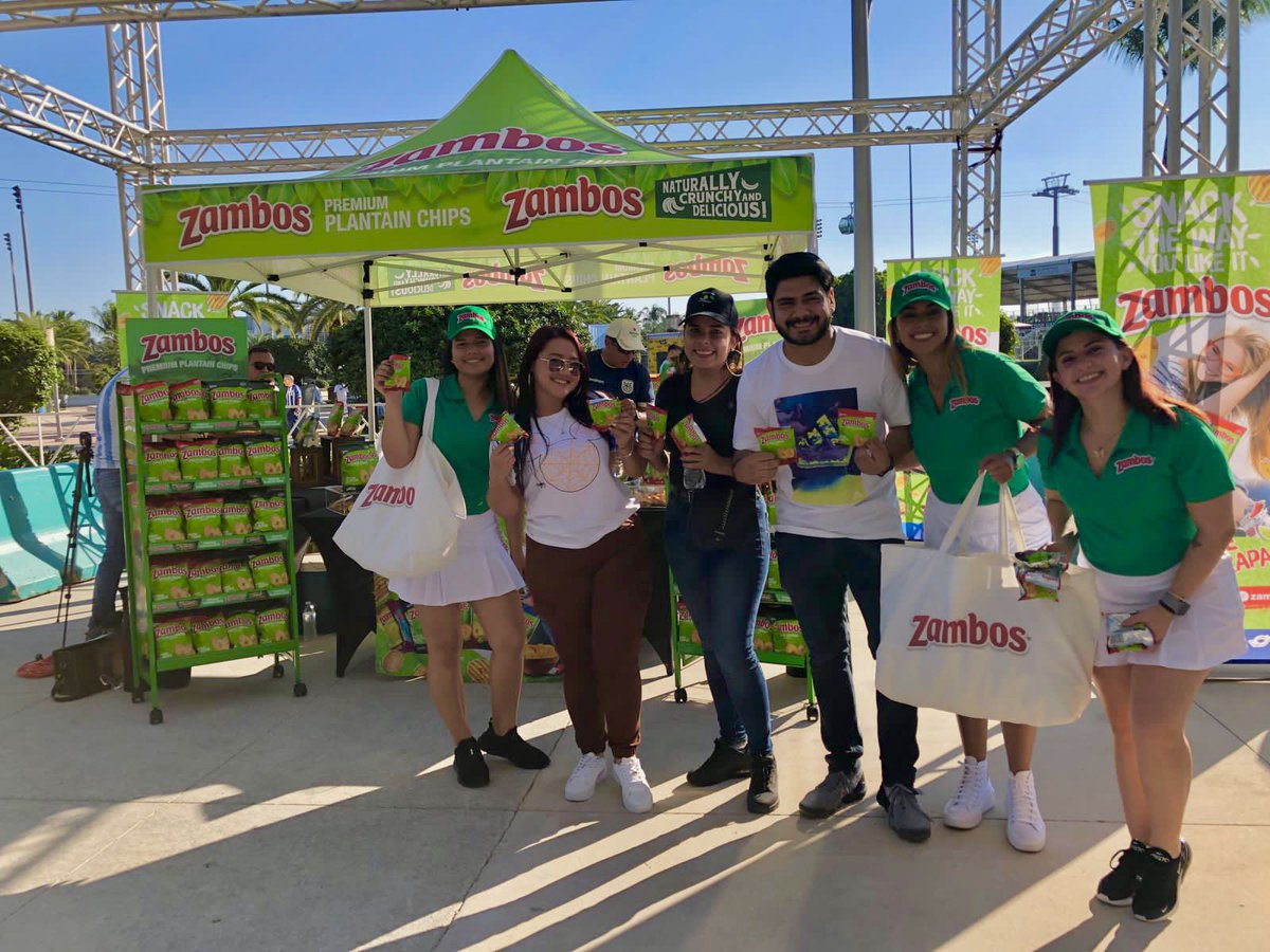 radiohousehn's tweet photo. ¡Qué buen ambiente se vive en Miami! Disfrutando de #Zambos, con garra catracha… ¡Vamos Honduras! 🇭🇳⚽️ 

Comenten en este post ¿desde dónde verán el partido? Que Honduras sienta el cariño, desde todas las partes del mundo 🫶🏽 @SnacksYummies https://t.co/6gebJzJERv