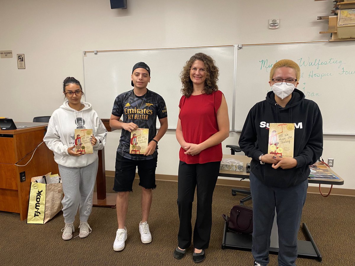 SoCALHospice's tweet photo. Today we visited Angie’s Death and Dying class at Fullerton College! After visiting Angie’s class for almost 15 years now, we are so honored to educate students about hospice! We were able to raffle 3 of Michelle’s books to her students! Thank you for having us ☺️📚🖍 #SCHF https://t.co/Dbv3mrT5Rw