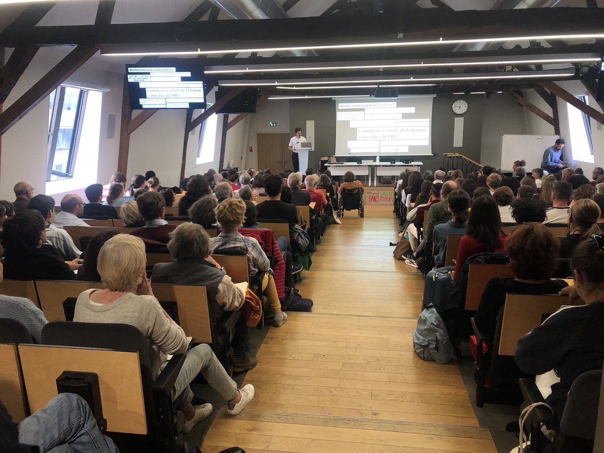 assoRVA's tweet photo. Merci à @timparrique pour cette conférence à #sciencesporeims. Fier avec @laligue51 et ChampagneArdenneNatureEnvironnement pour le lancement de l’Université Populaire de la Marne.
« Ralentir où Périr » @EditionsduSeuil https://t.co/eFqC2oaBgf