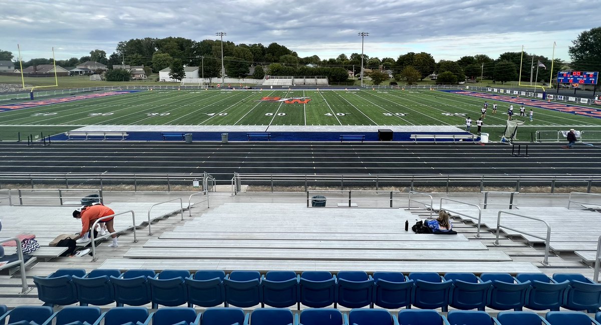 SMITTY40484's tweet photo. It’s FNL from SW Pulaski, Somerset KY! We are 90 minutes away from kickoff. 

Our pregame coverage begins at 6:45 on WPBK-FM, 102.9. You can also watch the game on delayed basis (conclusion of the game) later tonight. 

🎧- https://t.co/CLiRv4U3NV… https://t.co/h654bbkwW3