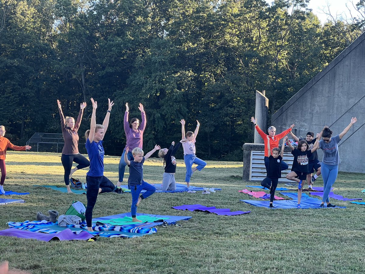 TerrasetES's tweet photo. First ever Family Yoga Night- unbelievably awesome. Terraset Togetherness at its very best. Thank you @HomegrownPY and our Wellness Team for the idea and the planning! This has been such a treat! 🧡 @TerrasetTrout @TerrasetPTO @fcpsnews @FCPSRegion1 #TerrasetTogether https://t.co/eHoBl3enpO