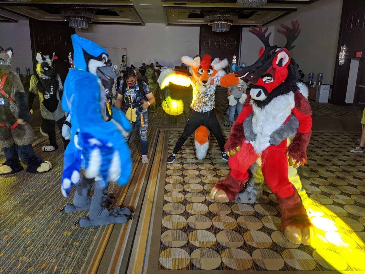 Apocalypse The Caribou (@boupocalypse) on Twitter photo .@Vertigo_Jay confused by <a href="/Boupocalypse/">Apocalypse The Caribou</a> extra cybernetic hands. π¦π
#FursuitFriday .@Vertigo_Jay confused by <a href="/Boupocalypse/">Apocalypse The Caribou</a> extra cybernetic hands. π¦π
#FursuitFriday
