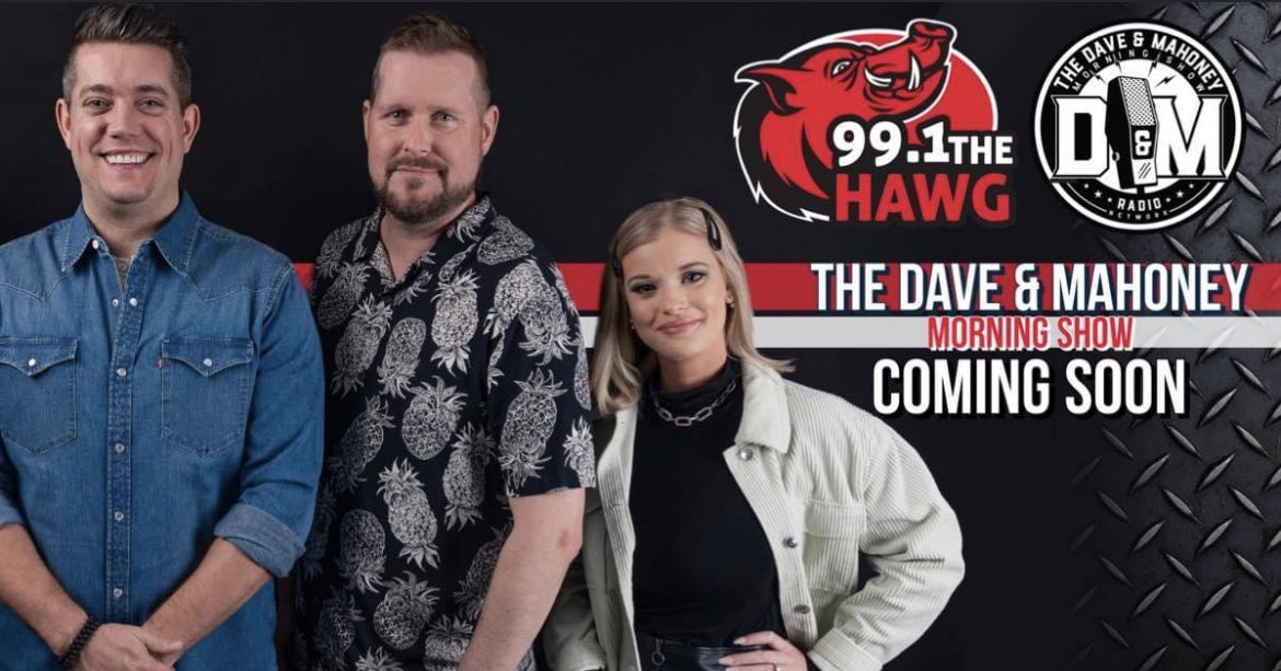DaveAndMahoney's tweet photo. Coming in hot to Razorback Country! Excited to share the news that starting next week you can catch the @DaveAndMahoney Show on 99.1 The Hawg in Little Rock, AR Monday - Friday 6-10a 🤘🏻 https://t.co/2QWu6tVvyG
