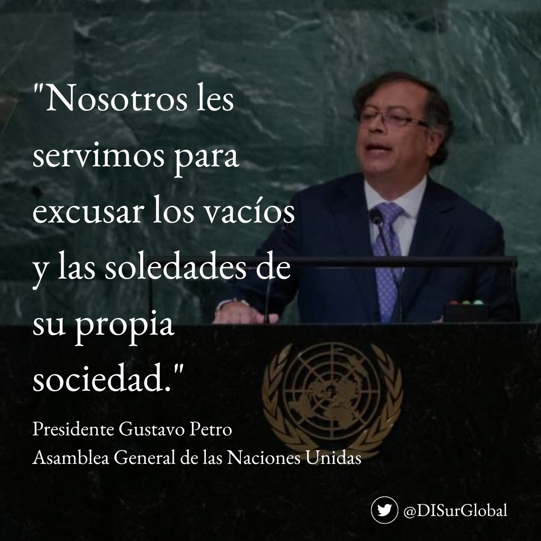 DISurGlobal's tweet photo. 🗣 ¿Cuál es la lógica económica dominante que nos lleva a la destrucción medioambiental?
Gustavo Petro 🇨🇴 intervino ante la ONU 🇺🇳 con un discurso que da luces sobre la crítica de la "adicción al dinero" desde una enunciación latinoamericana. 
Lo analizamos desde el Sur Global 🧵 https://t.co/wKFuJTr644