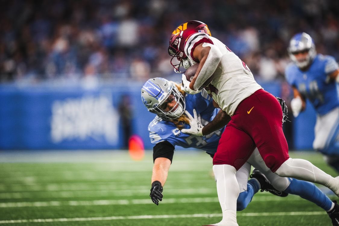 Commanders_DC's tweet photo. Tweeting at the
@Commanders
 everyday until they follow me...

Day 855

Some more of the best pictures from the upsetting Week Two LOSS, to the Detroit Lions.

#WashingtonCommanders #HTTC    
#HAIL #Commanders #TakeCommand #Day855 8️⃣5️⃣5️⃣ https://t.co/tjyOYmBRlL