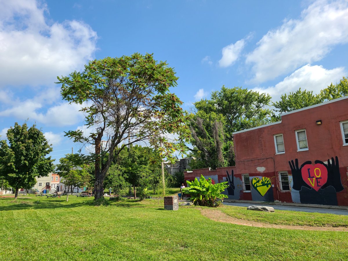 Elaine 🌻 says End Gun Violence (@elaine_arn) on Twitter photo Thank you to <a href="/Everytown/">Everytown</a> Community Safety Fund for investing in the park restoration led by <a href="/NetworkSurvivor/">Family Survivor Network Inc.</a> in Baltimore. Maryland <a href="/MomsDemand/">Moms Demand Action</a> is proud to partner with the Sandtown community members at Family Survivor Network in re-establishing this park of healing and hope. 💜 Thank you to <a href="/Everytown/">Everytown</a> Community Safety Fund for investing in the park restoration led by <a href="/NetworkSurvivor/">Family Survivor Network Inc.</a> in Baltimore. Maryland <a href="/MomsDemand/">Moms Demand Action</a> is proud to partner with the Sandtown community members at Family Survivor Network in re-establishing this park of healing and hope. 💜