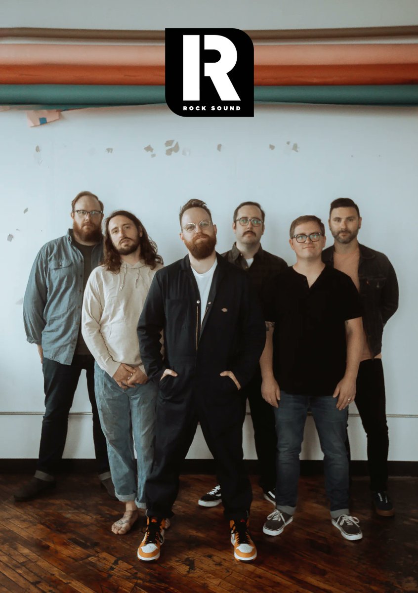 rocksound's tweet photo. If you listen to one thing today, it should be 'The Hum Goes On Forever' by The Wonder Years. 

It is essential. 

You can read all about it in this special edition of Rock Sound, which is available now from https://t.co/8CTgGziVqU https://t.co/vp5AammZqN