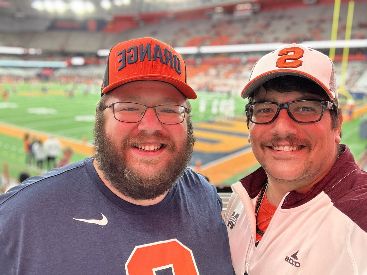 Sxchamps's tweet photo. Looking for a W today! #Cuse #CusePromos #Cusegameday https://t.co/8MYi1MqVy3