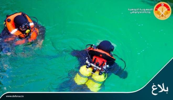 TapNewsAgency's tweet photo. #Tunisia: a team of divers, on Friday, recovered the body of a fishing boat captain, after a boat carrying 4 fishermen sank Thursday off #Mahres, #Sfax, MoD said in a statement, adding search is on for the other missing sailors. #TAP_En https://t.co/Q0o15VG7H2