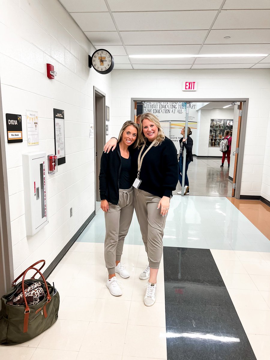 Rachel Thrun tweet media