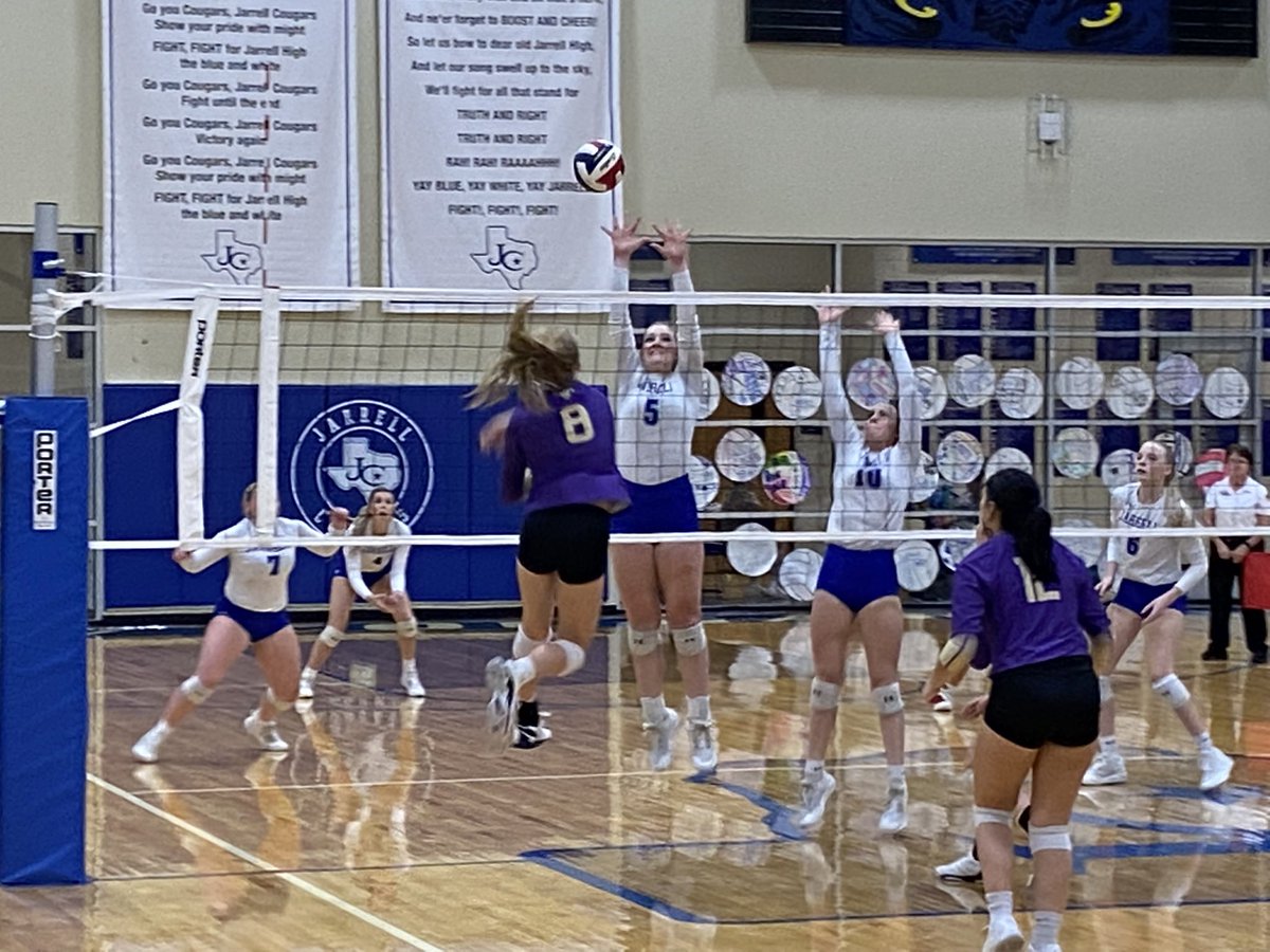 JarrellHS's tweet image. Lady Cougar Volleyball 

Go Cougars!!
@Jarrellisd @Jarrell_ISD @JarrellHSAP