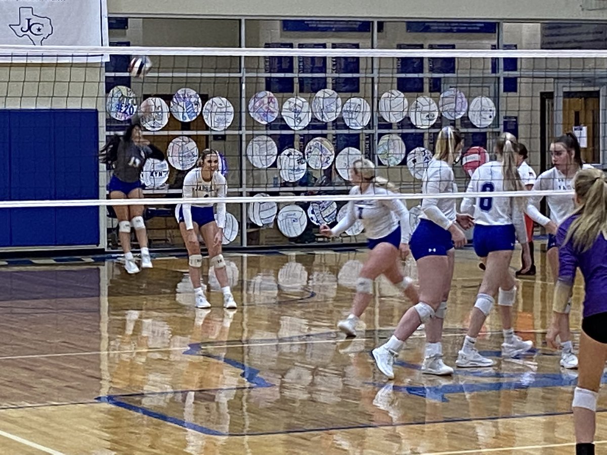 JarrellHS's tweet image. Lady Cougar Volleyball 

Go Cougars!!
@Jarrellisd @Jarrell_ISD @JarrellHSAP